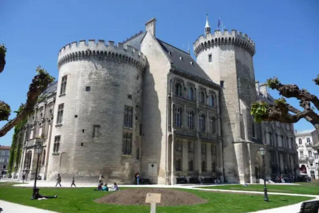 L'Escapade Proche Gare Angoulême Exterior foto